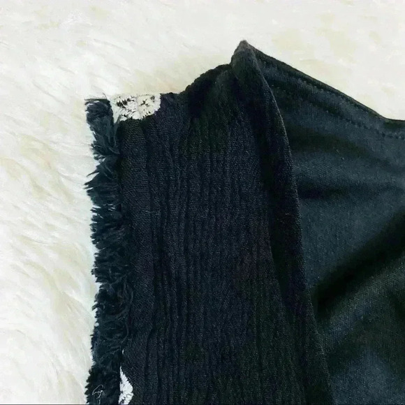 Altar’d State Rayon Embroider Pom Sleeveless Top - Picture 4 of 14